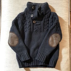 Gap sweater